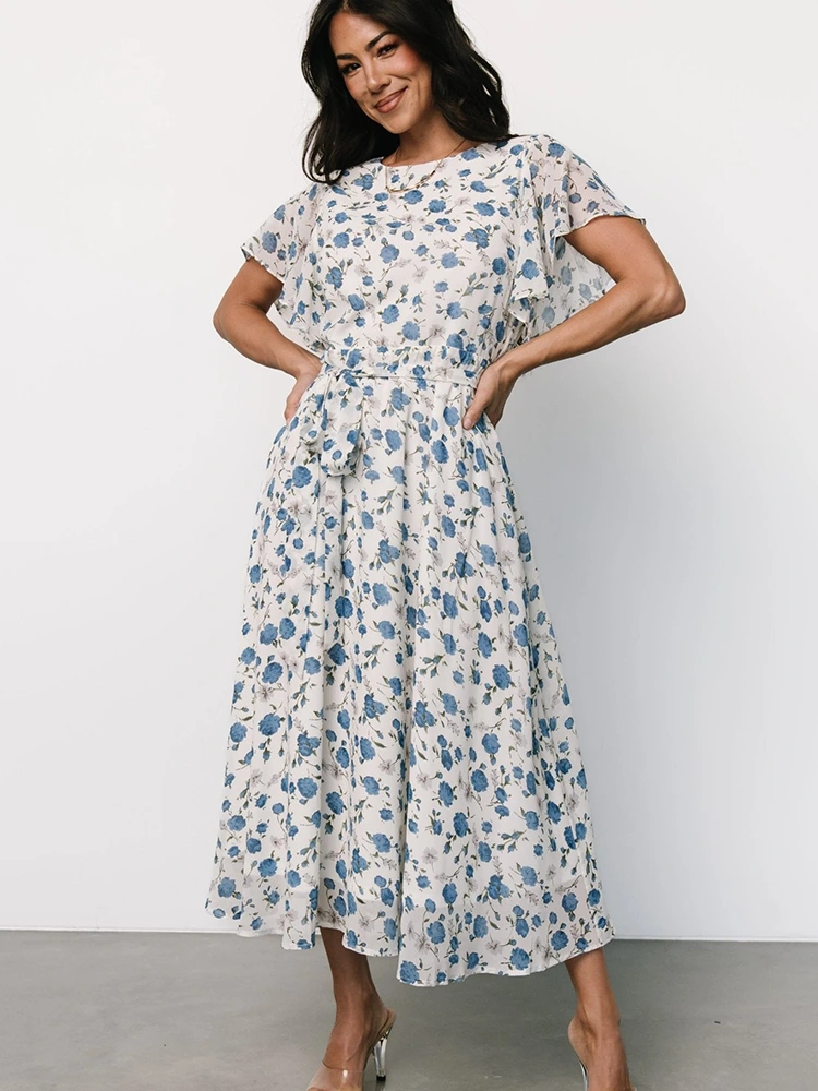 Vestido midi linha A com estampa floral